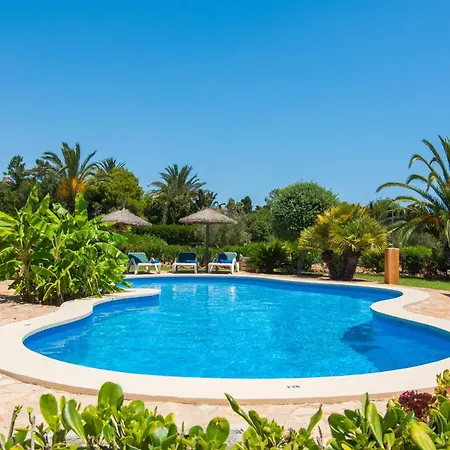 Fantastische Mit Ueberdachter Terrasse בית נופש